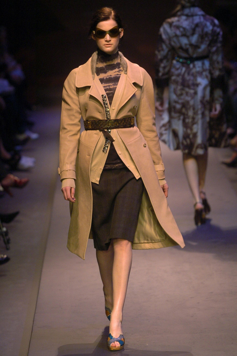 Prada fashion show for Autumn/Winter 2004