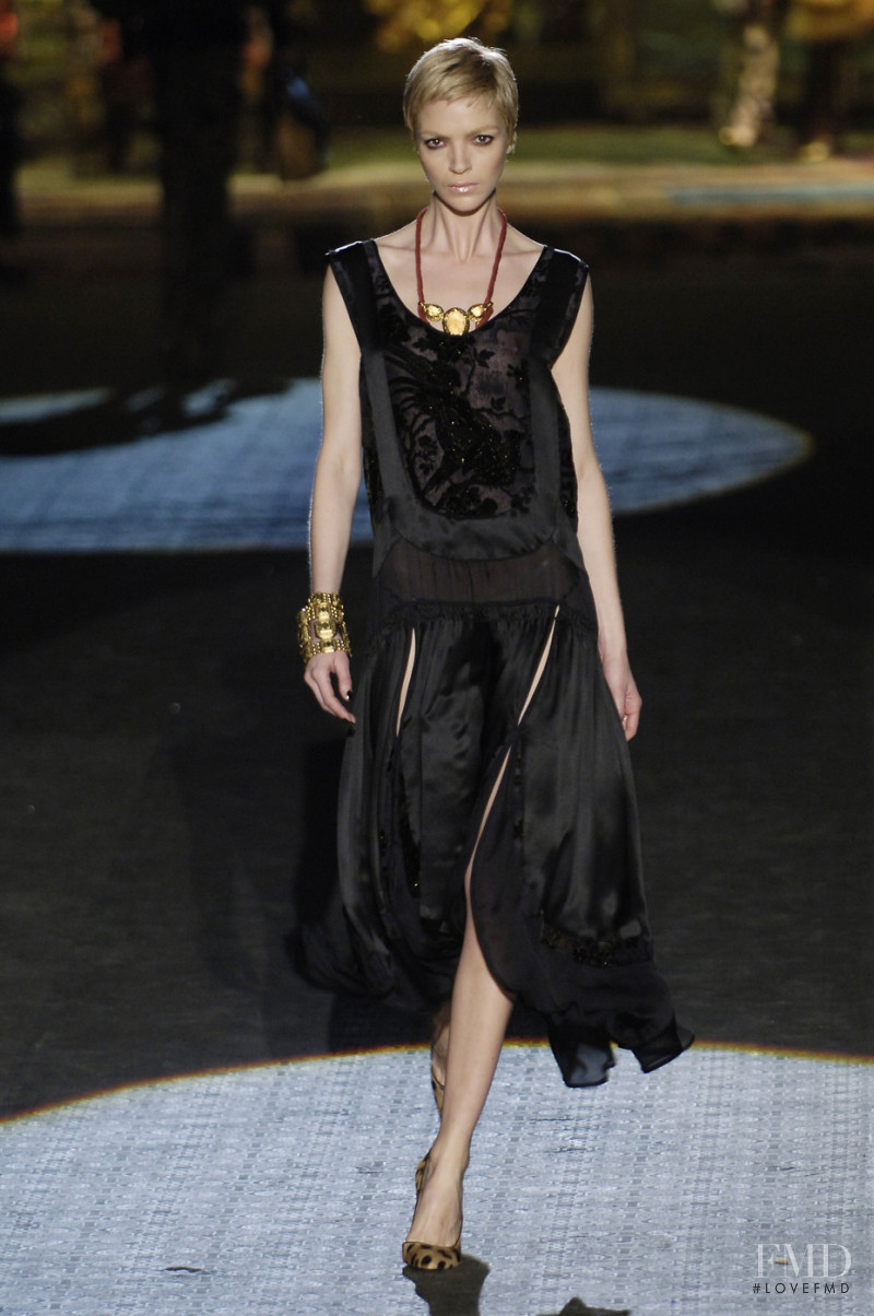 Mariacarla Boscono featured in  the Roberto Cavalli fashion show for Autumn/Winter 2006