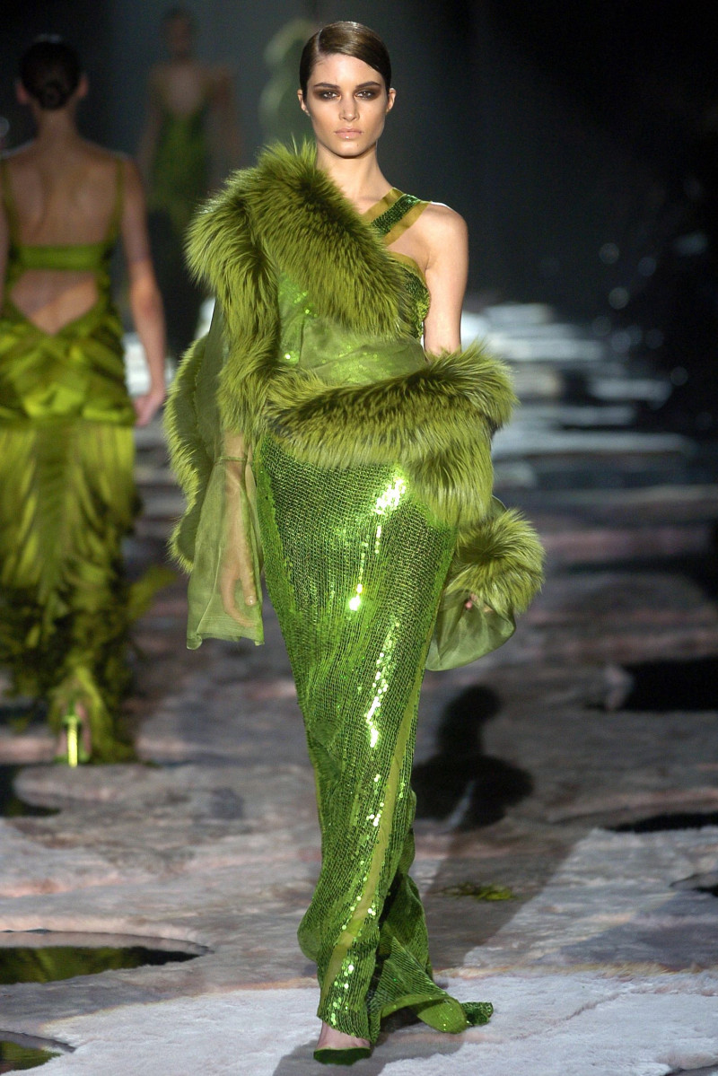 Gucci fashion show for Autumn/Winter 2004