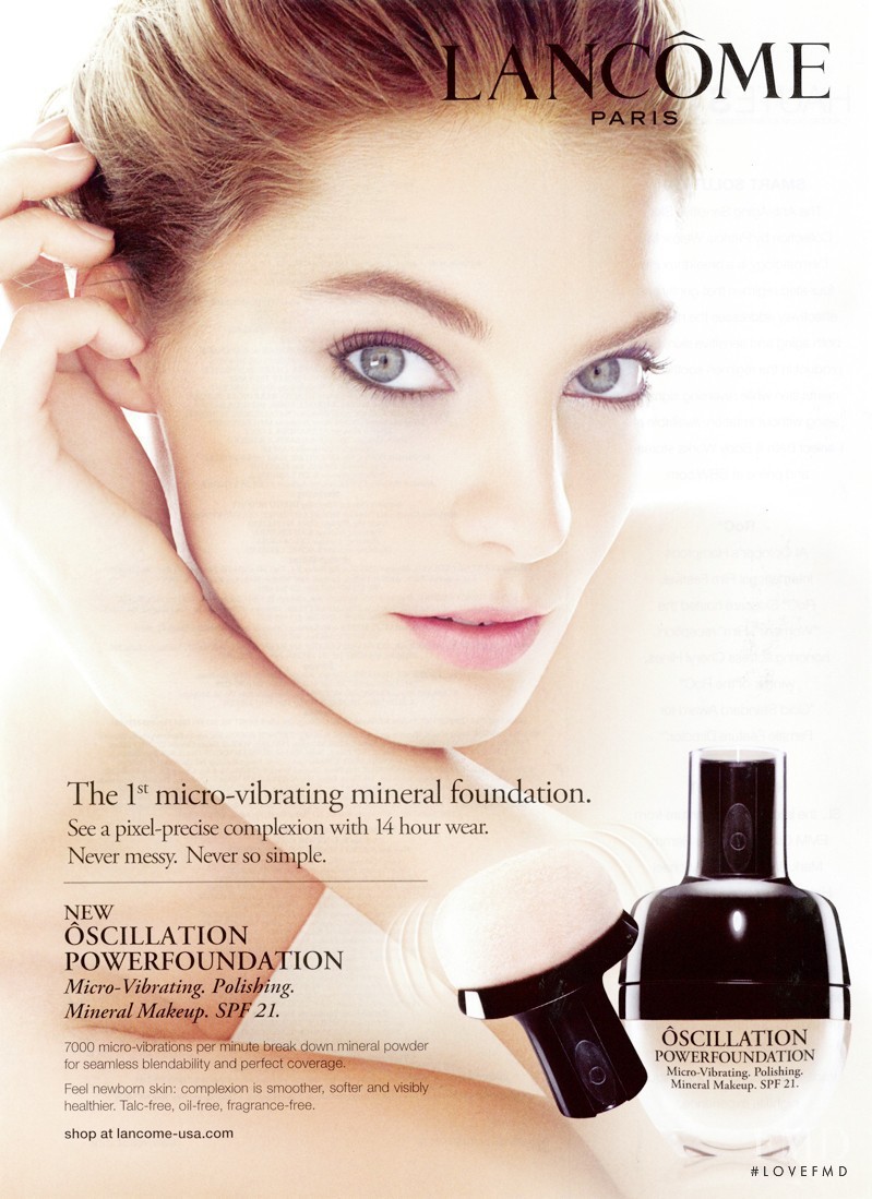 Daria Werbowy featured in  the Lancome Oscillation Powerfoundation mineral foundation advertisement for Fall 2009