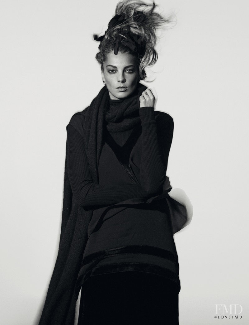 Daria Werbowy featured in  the Joseph advertisement for Autumn/Winter 2011