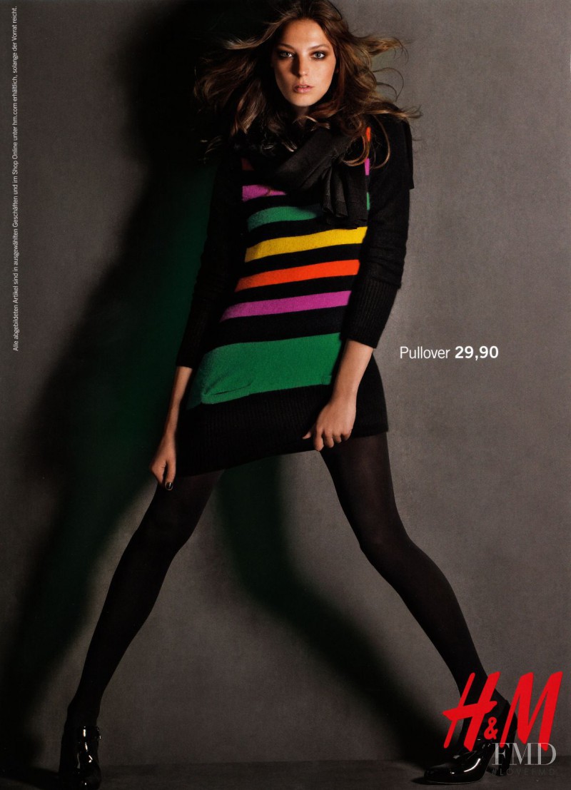 Daria Werbowy featured in  the H&M catalogue for Winter 2008