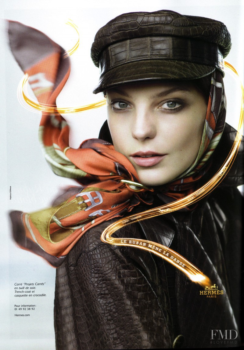 Daria Werbowy featured in  the Hermès advertisement for Autumn/Winter 2007