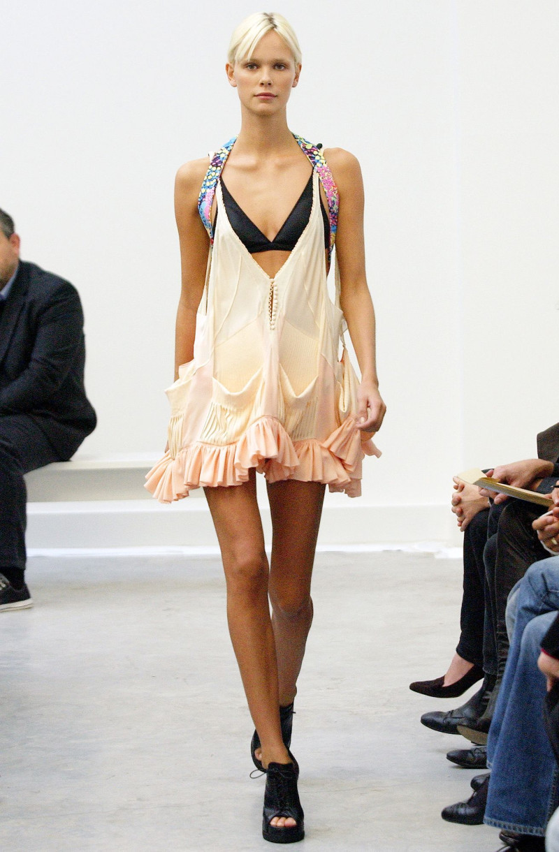 Balenciaga fashion show for Spring/Summer 2004
