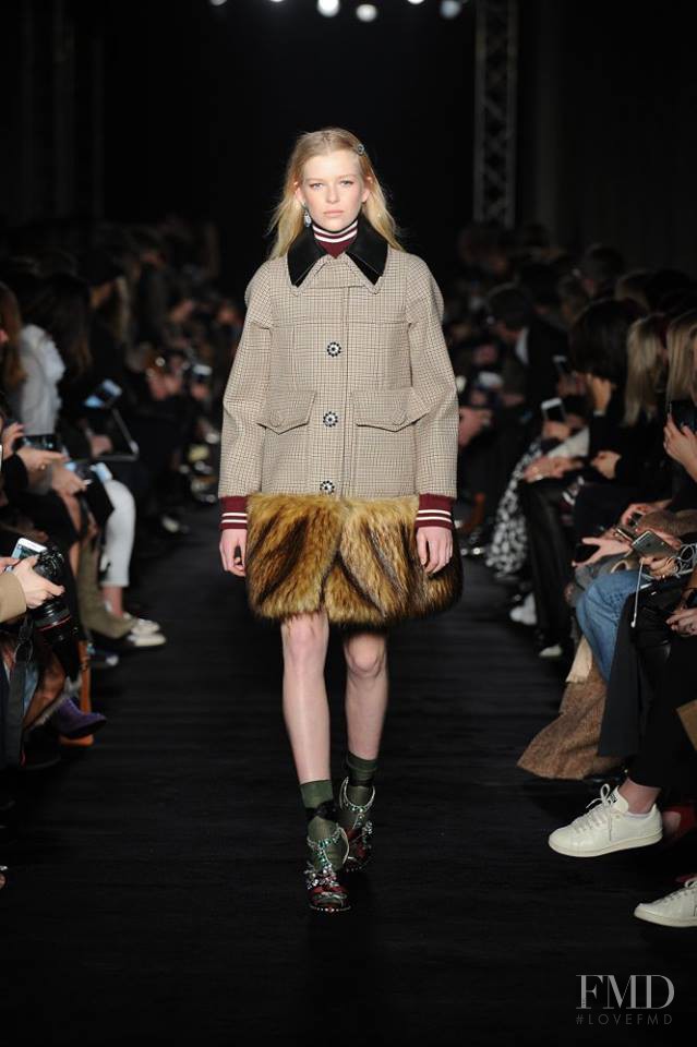 N° 21 fashion show for Autumn/Winter 2017