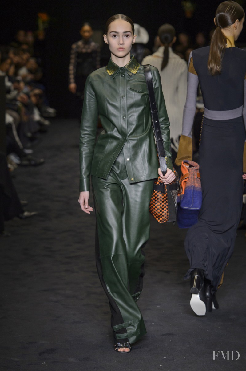 Michelle Gutknecht featured in  the Loewe fashion show for Autumn/Winter 2017