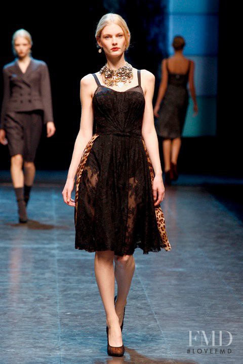 Patricia van der Vliet featured in  the Dolce & Gabbana fashion show for Autumn/Winter 2010