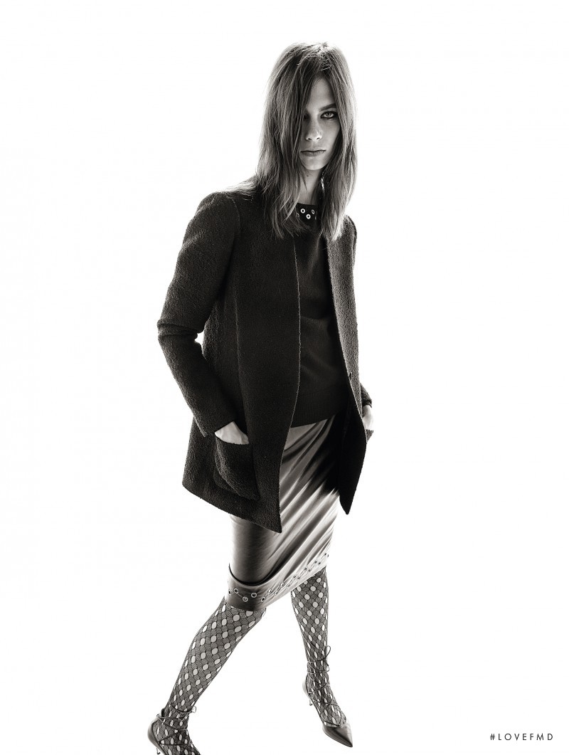 Lexi Boling featured in  the Uniqlo x Carine Roitfeld advertisement for Winter 2015