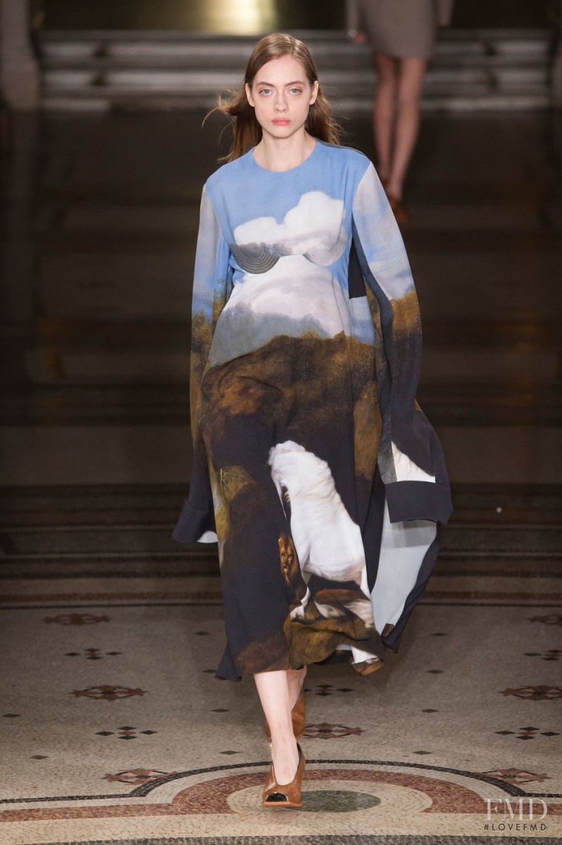 Odette Pavlova featured in  the Stella McCartney fashion show for Autumn/Winter 2017