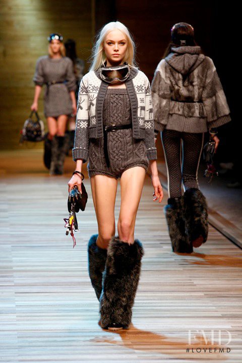 Siri Tollerod featured in  the D&G fashion show for Autumn/Winter 2010