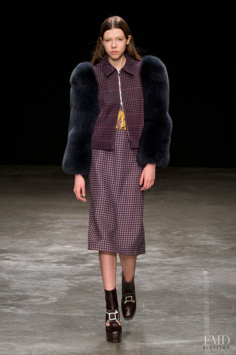 Lea Julian featured in  the Mary Katrantzou fashion show for Autumn/Winter 2017