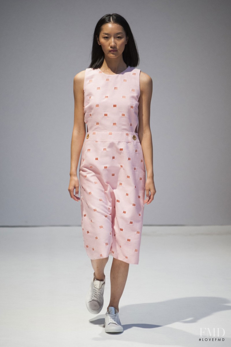 Beequeen by Chicca Lualdi fashion show for Spring/Summer 2016