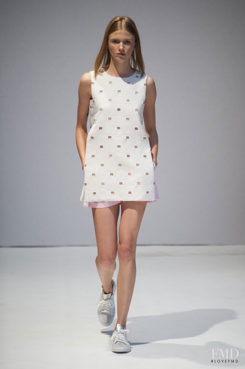 Beequeen by Chicca Lualdi fashion show for Spring/Summer 2016