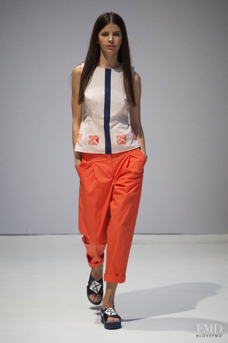 Beequeen by Chicca Lualdi fashion show for Spring/Summer 2016