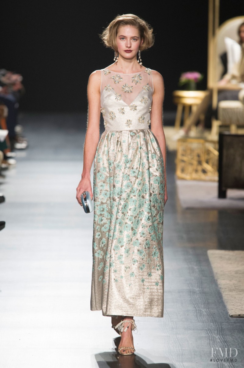 Badgley Mischka fashion show for Autumn/Winter 2017