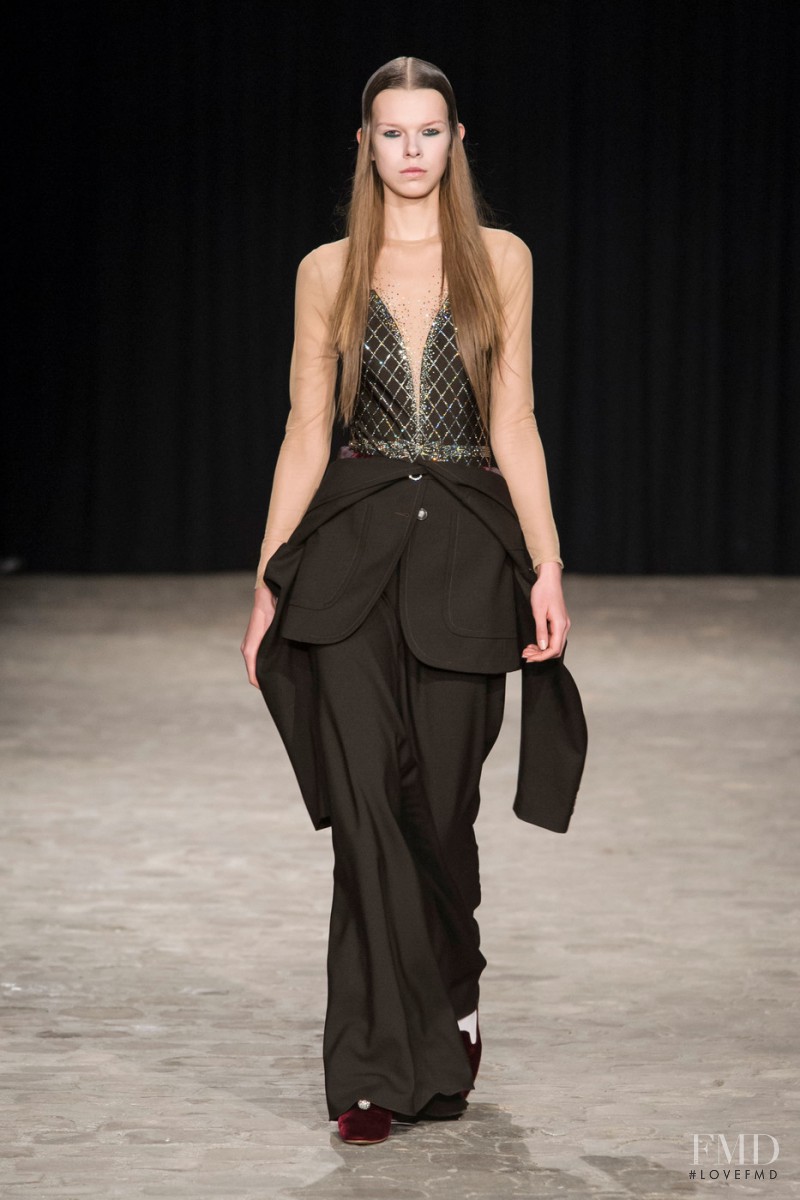 Giedre Sekstelyte featured in  the Veronique Branquinho fashion show for Autumn/Winter 2017