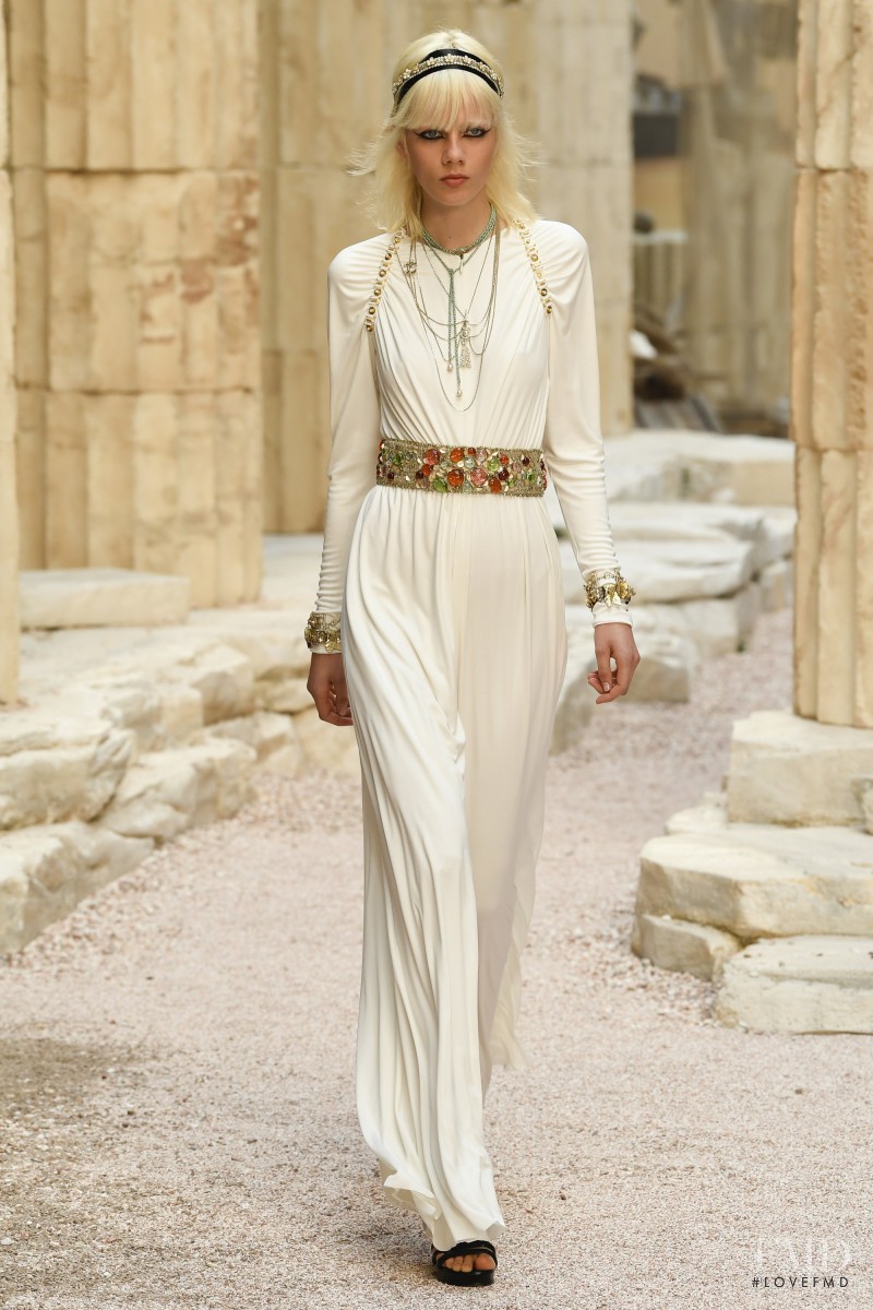 Marjan Jonkman featured in  the Chanel fashion show for Cruise 2018