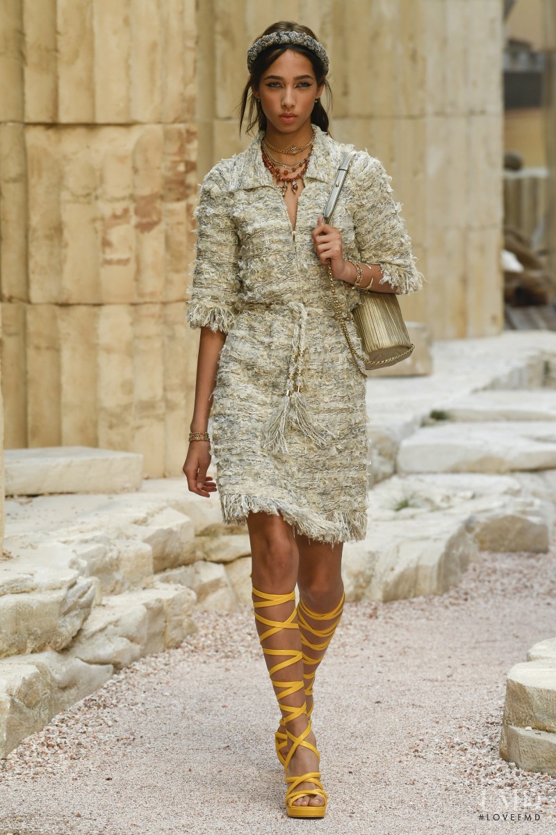 Yasmin Wijnaldum featured in  the Chanel fashion show for Cruise 2018