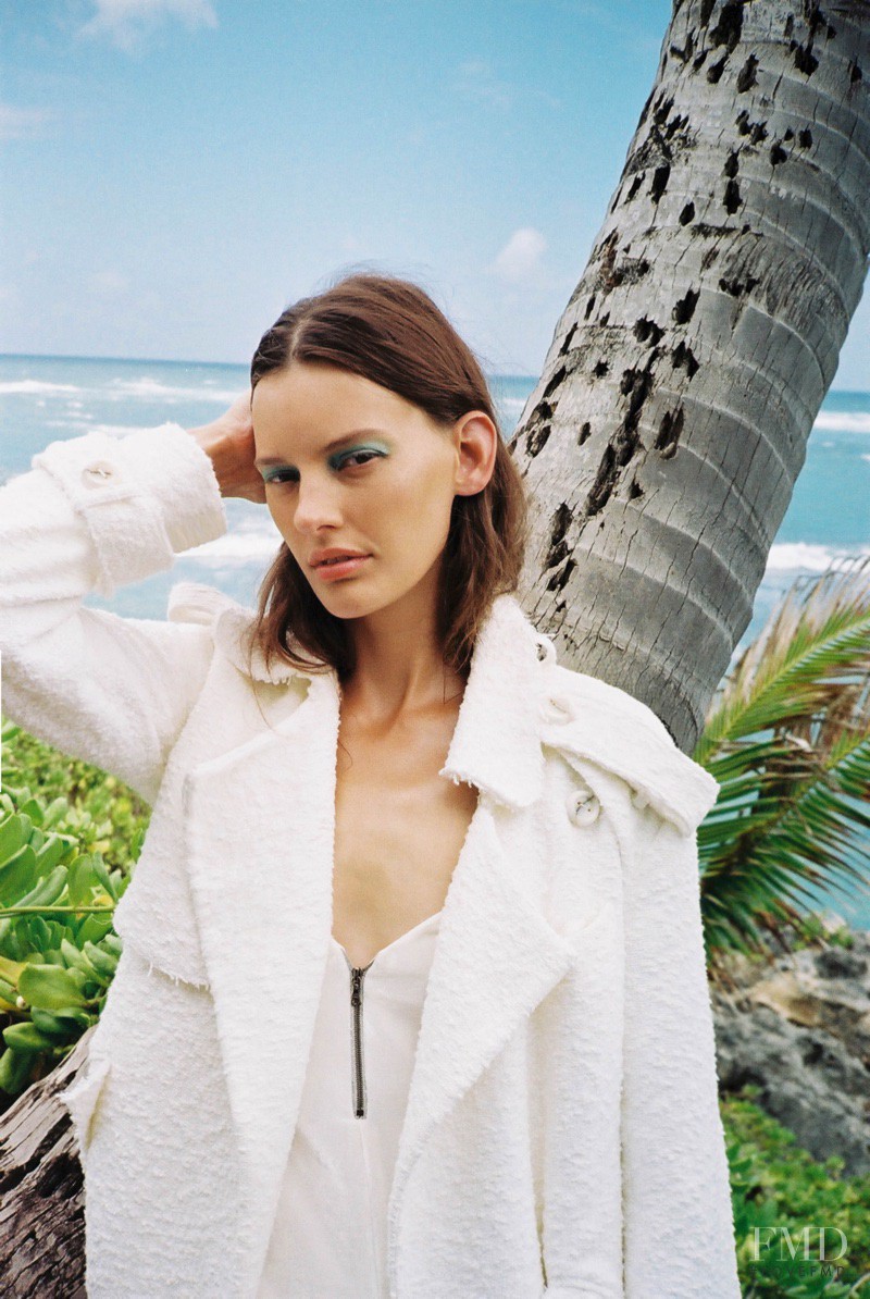 Amanda Murphy featured in  the Ellery advertisement for Resort 2016