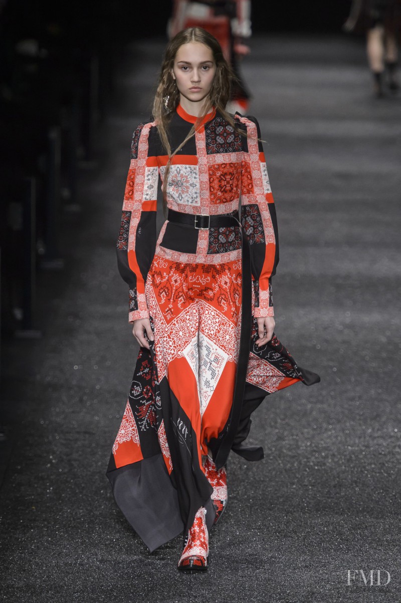 Michelle Gutknecht featured in  the Alexander McQueen fashion show for Autumn/Winter 2017