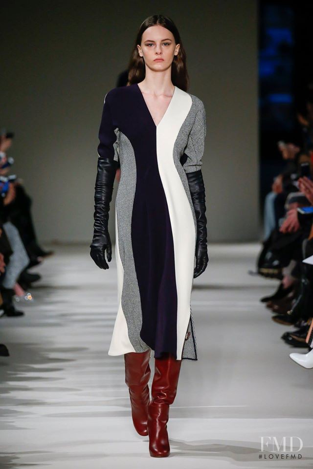 Lea Holzfuss featured in  the Victoria Beckham fashion show for Autumn/Winter 2017