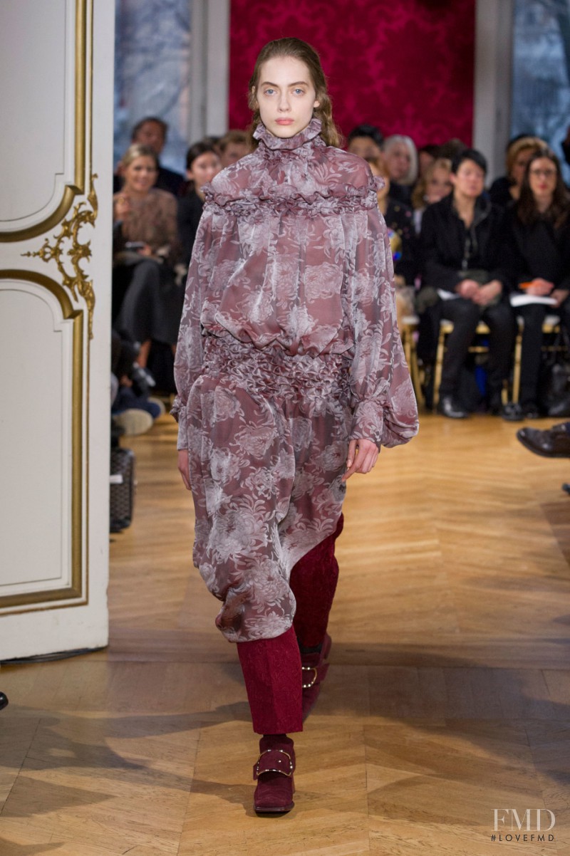 Odette Pavlova featured in  the John Galliano fashion show for Autumn/Winter 2017