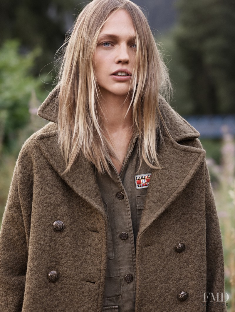 Sasha Pivovarova featured in  the Mango catalogue for Autumn/Winter 2015