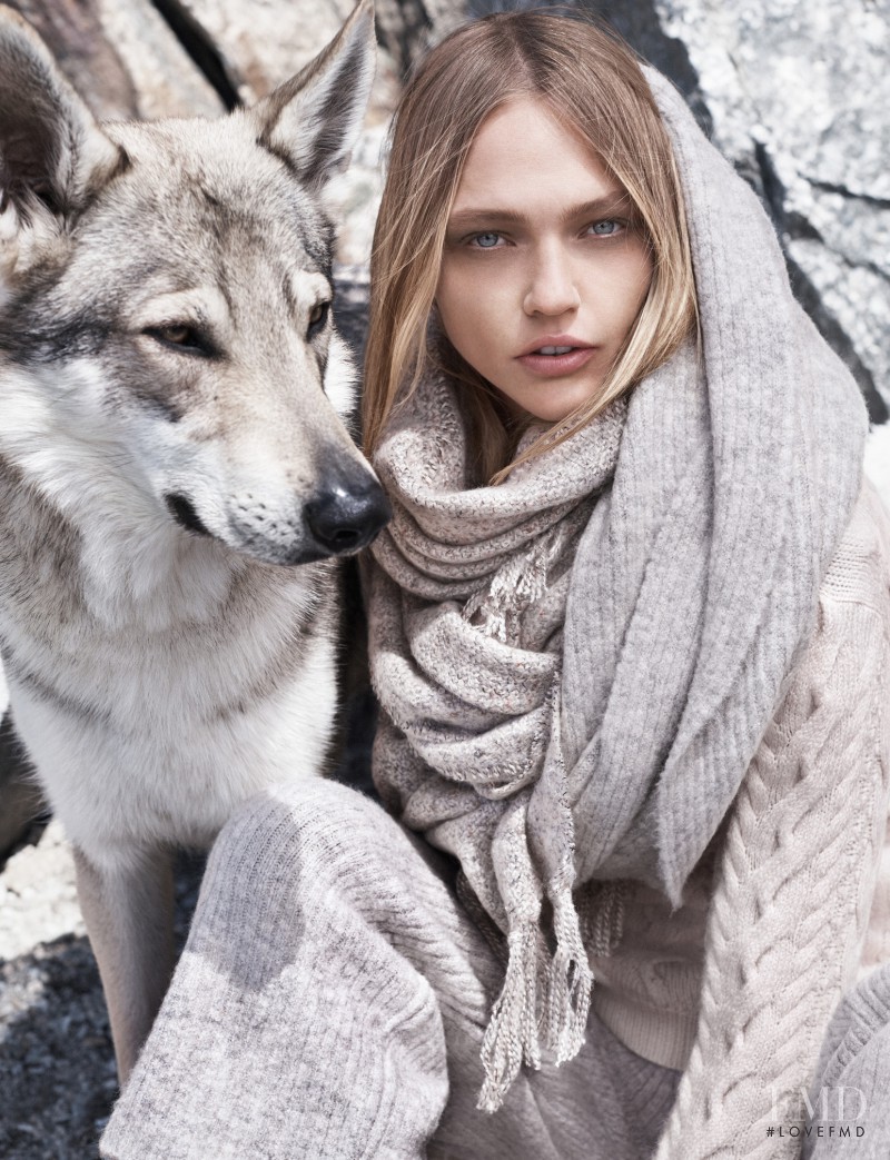 Sasha Pivovarova featured in  the Mango catalogue for Autumn/Winter 2015