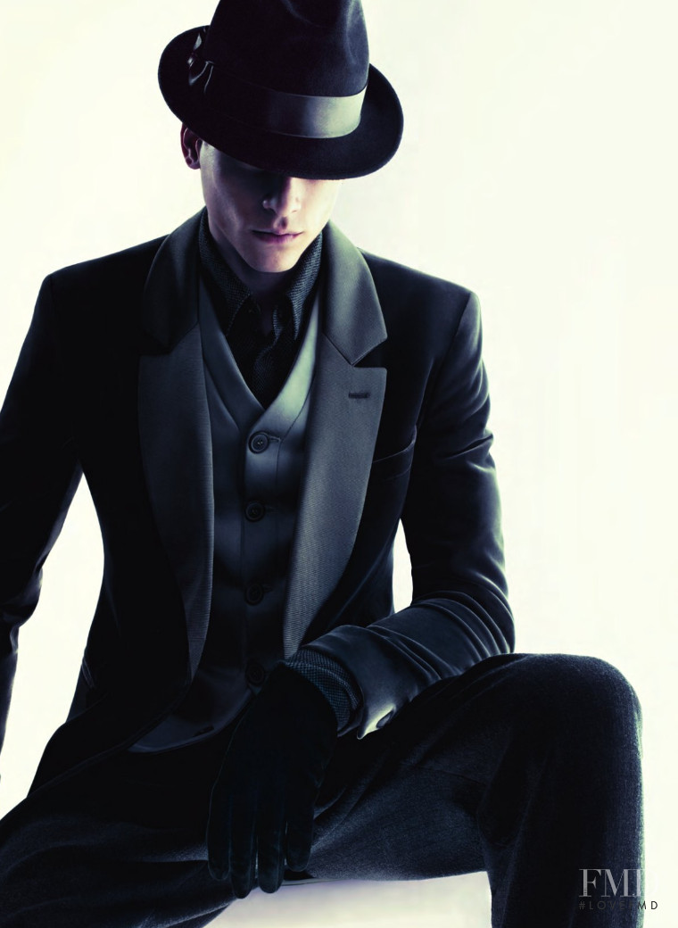 Giorgio Armani advertisement for Autumn/Winter 2011