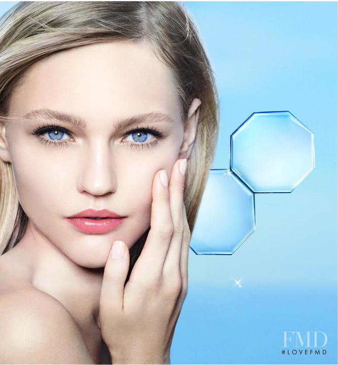 Sasha Pivovarova featured in  the Biotherm advertisement for Holiday 2011