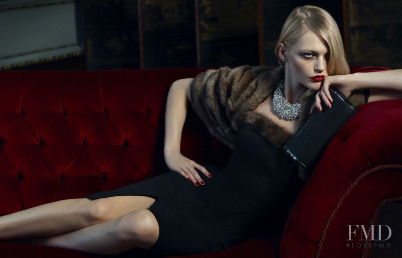 Sasha Pivovarova featured in  the Vakko advertisement for Autumn/Winter 2011