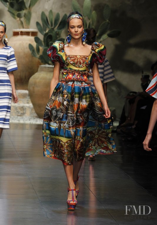 Kinga Rajzak featured in  the Dolce & Gabbana fashion show for Spring/Summer 2013