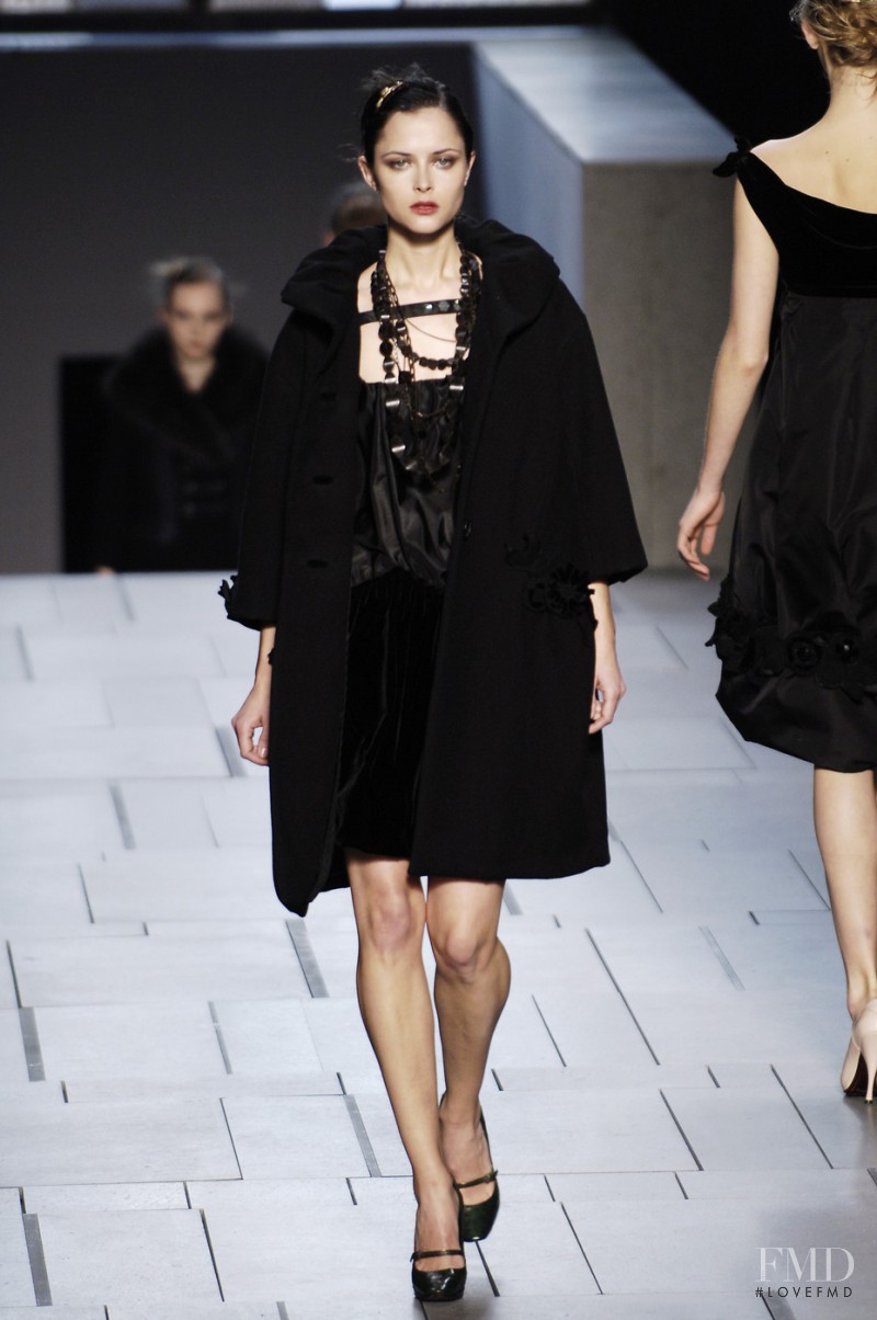 Louis Vuitton fashion show for Autumn/Winter 2006