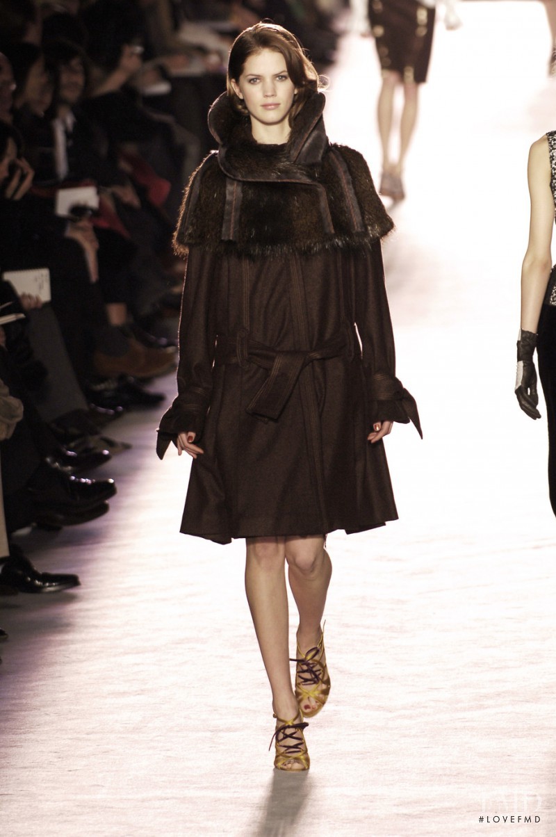 Nina Ricci fashion show for Autumn/Winter 2005