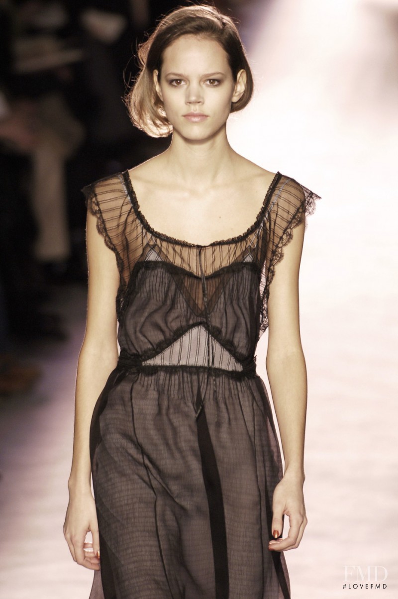 Nina Ricci fashion show for Autumn/Winter 2005