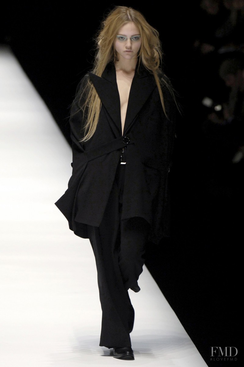 Sasha Pivovarova featured in  the Yohji Yamamoto fashion show for Autumn/Winter 2006