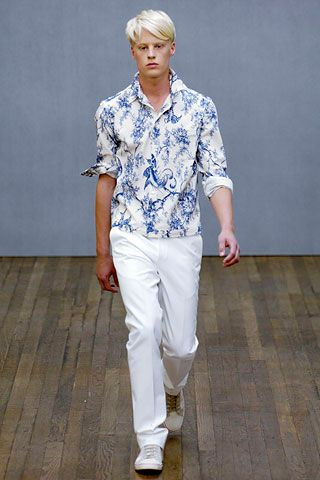 Aquascutum fashion show for Spring/Summer 2006