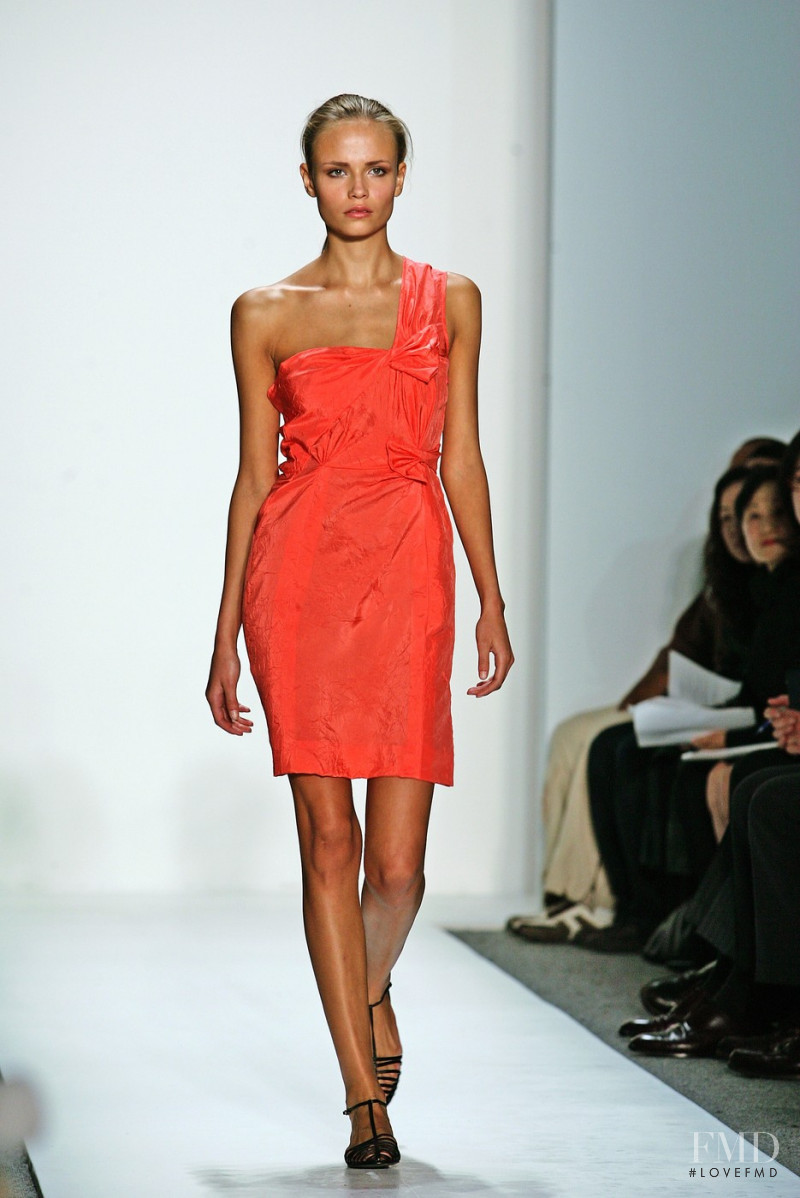 Natasha Poly featured in  the Richard Chai fashion show for Spring/Summer 2007