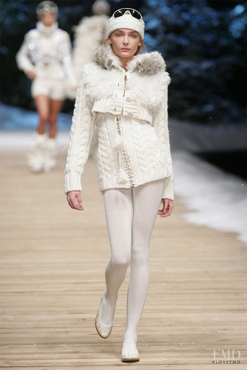 Vlada Roslyakova featured in  the D&G fashion show for Autumn/Winter 2006
