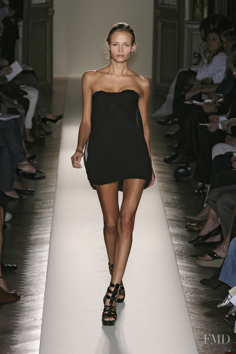 Natasha Poly featured in  the Balmain fashion show for Spring/Summer 2007