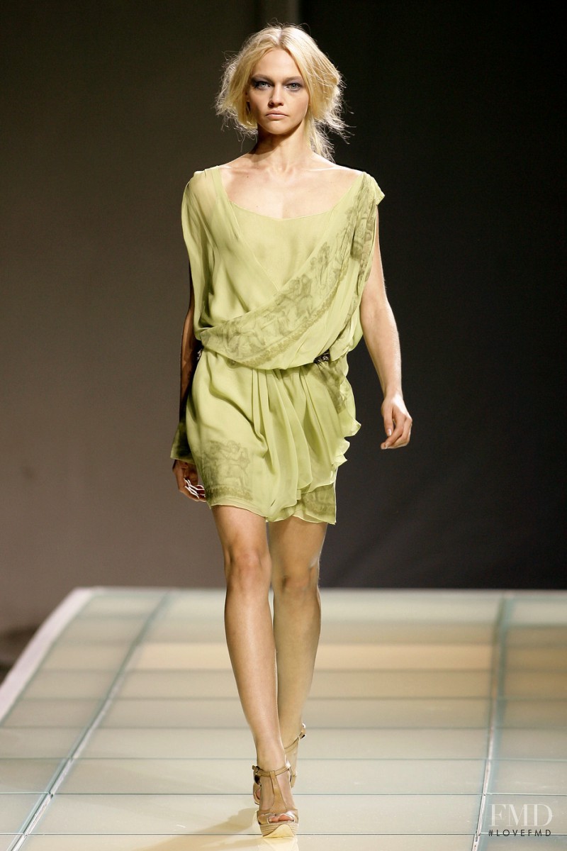 Sasha Pivovarova featured in  the Alberta Ferretti fashion show for Spring/Summer 2008