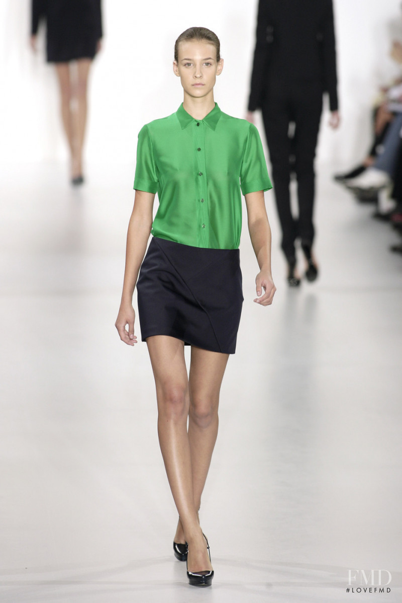 Barbora Majkova featured in  the Jil Sander fashion show for Spring/Summer 2007