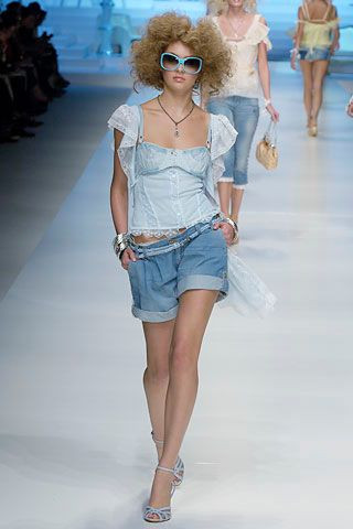 D&G fashion show for Spring/Summer 2006