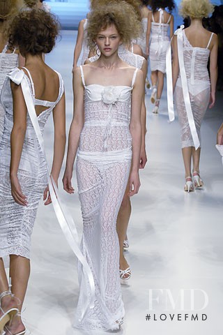Sasha Pivovarova featured in  the D&G fashion show for Spring/Summer 2006