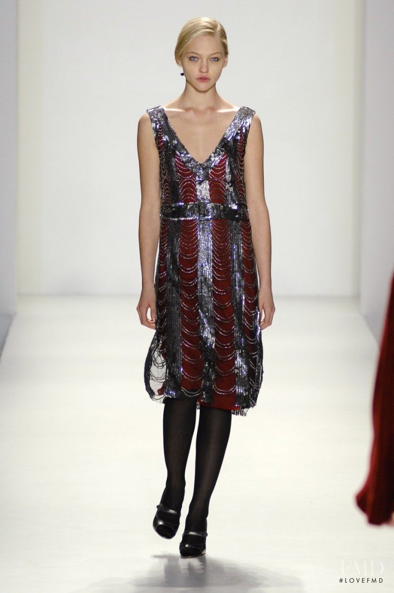 Sasha Pivovarova featured in  the Reem Acra fashion show for Autumn/Winter 2007