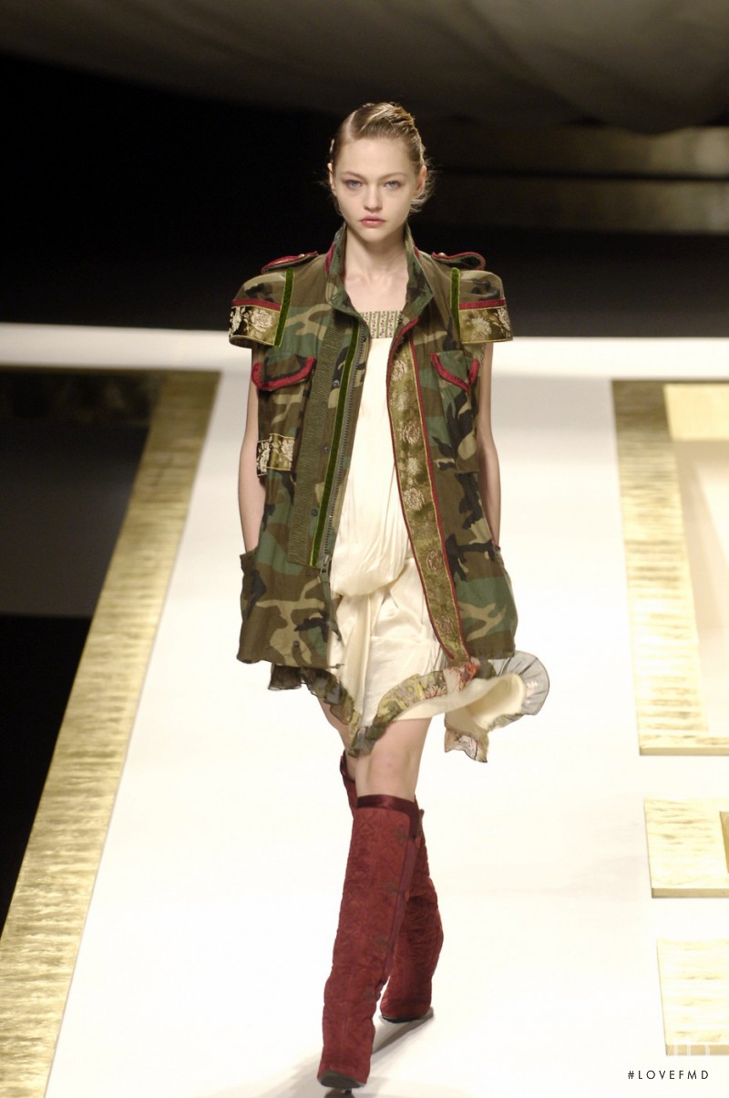 Sasha Pivovarova featured in  the Kenzo fashion show for Spring/Summer 2006