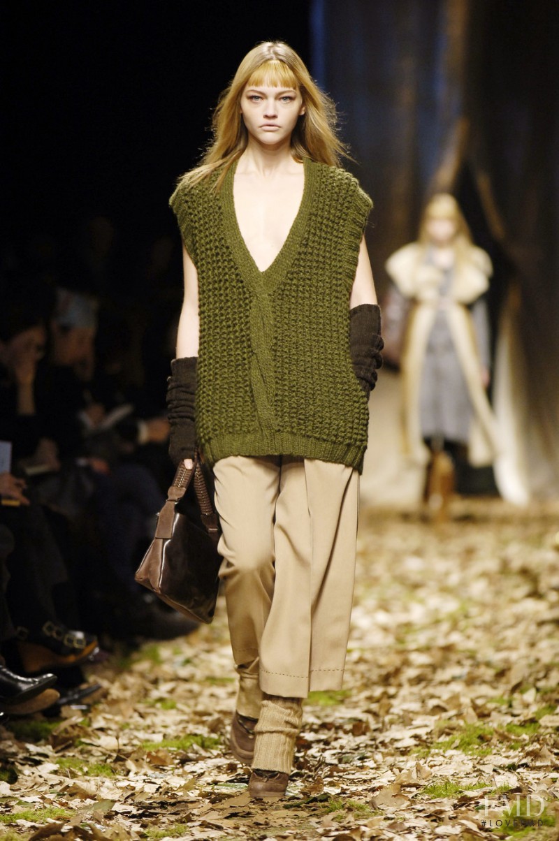 Sasha Pivovarova featured in  the Sportmax fashion show for Autumn/Winter 2006