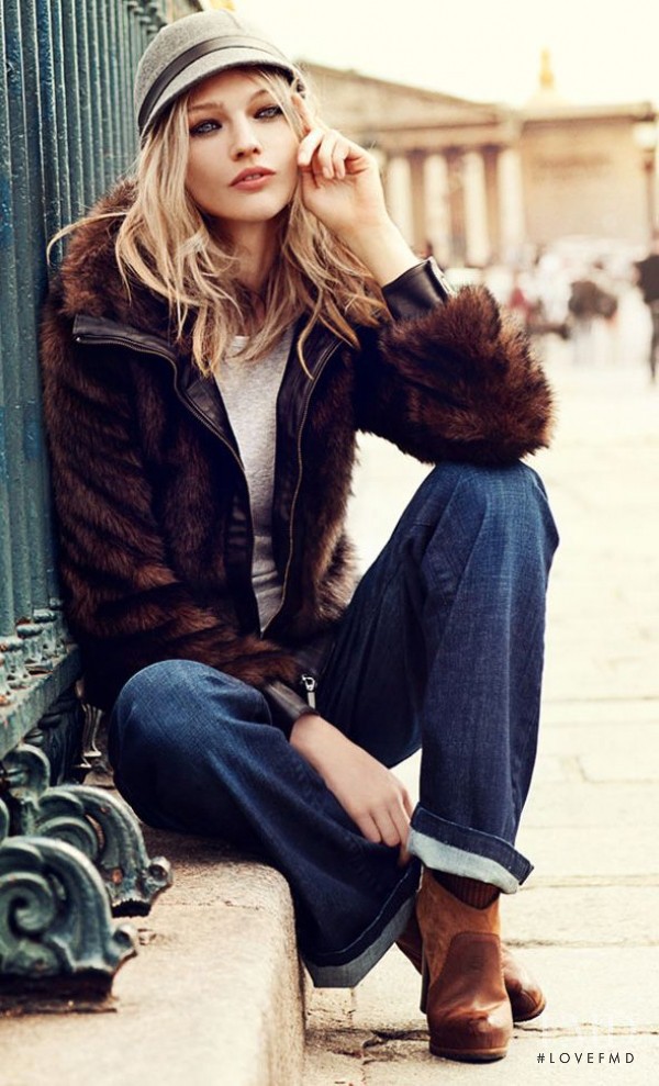 Sasha Pivovarova featured in  the Reserved lookbook for Autumn/Winter 2011