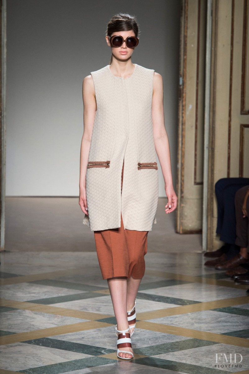 Livia Pillmann featured in  the Beequeen by Chicca Lualdi fashion show for Spring/Summer 2015