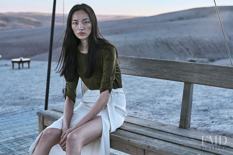 Fei Fei Sun featured in  the Massimo Dutti Desert Echoes advertisement for Spring/Summer 2017